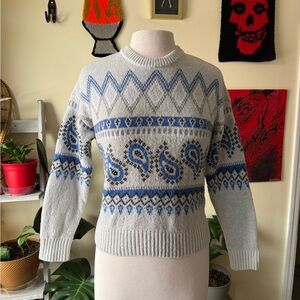 Women's Gray and Blue Patterned Sweater